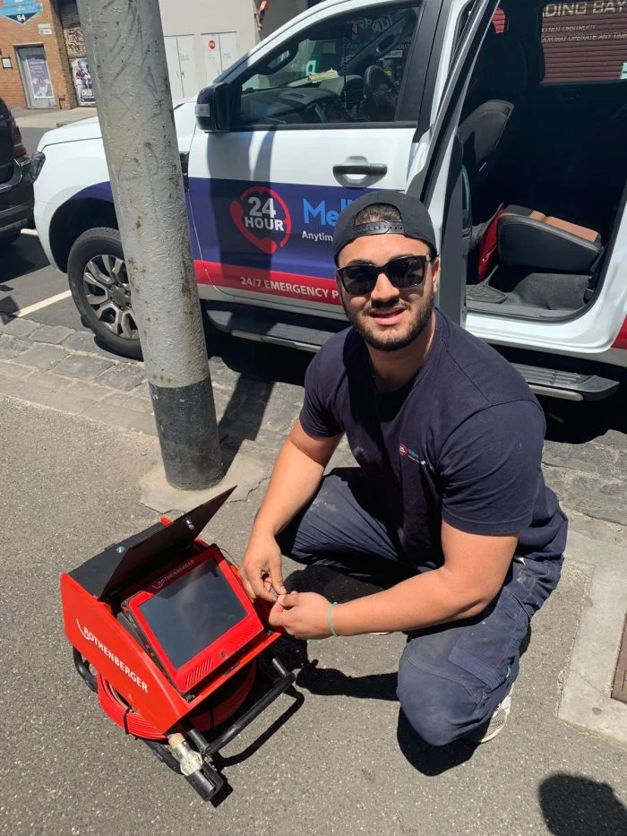 plumber-prahran-700x933 (1)